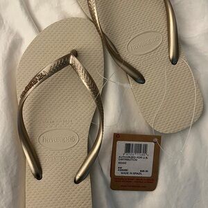 Havaianas Gold Beige Sandals Classic Textured Footbed Women’s 6